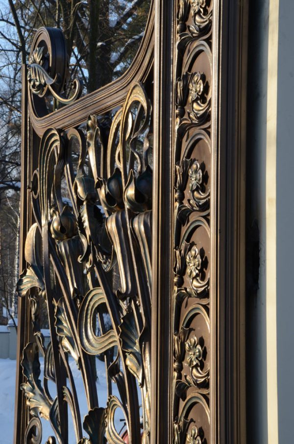 Wrought iron entrance gate 'Russian Style'