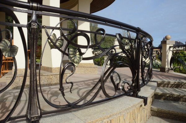 Wrought iron terrace fence 'Art Nouveau'