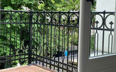 Wrought iron balcony fence – Project Amsterdam