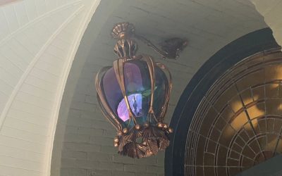 Outdoor lighting in Art Nouveau for the entrance, for the gate and for the veranda.