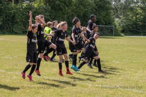 Pancratius JO13-3 - DSS JO13-2 uitslag 6 – 1 Kampioen 1e klasse