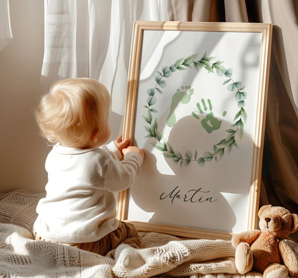 Affiche empreintes bébé couronne de feuilles