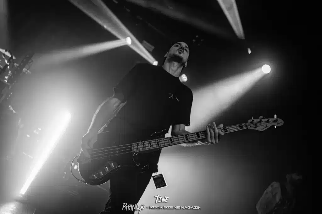 ALL FACES DOWN Stuttgart Im Wizemann by Tine Blessing