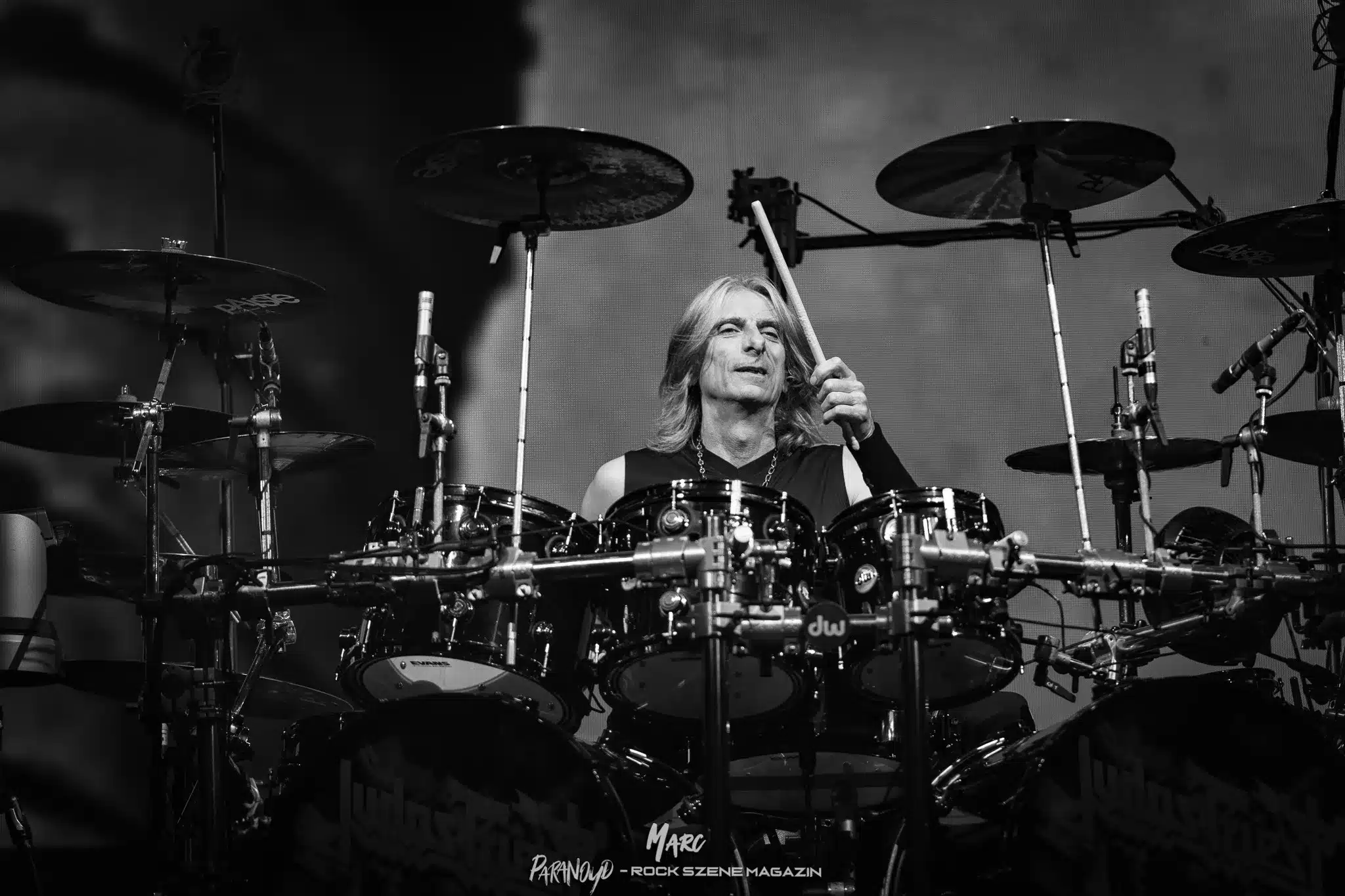 judas priest shield of pain tour 2025 stuttgart schleyerhalle
