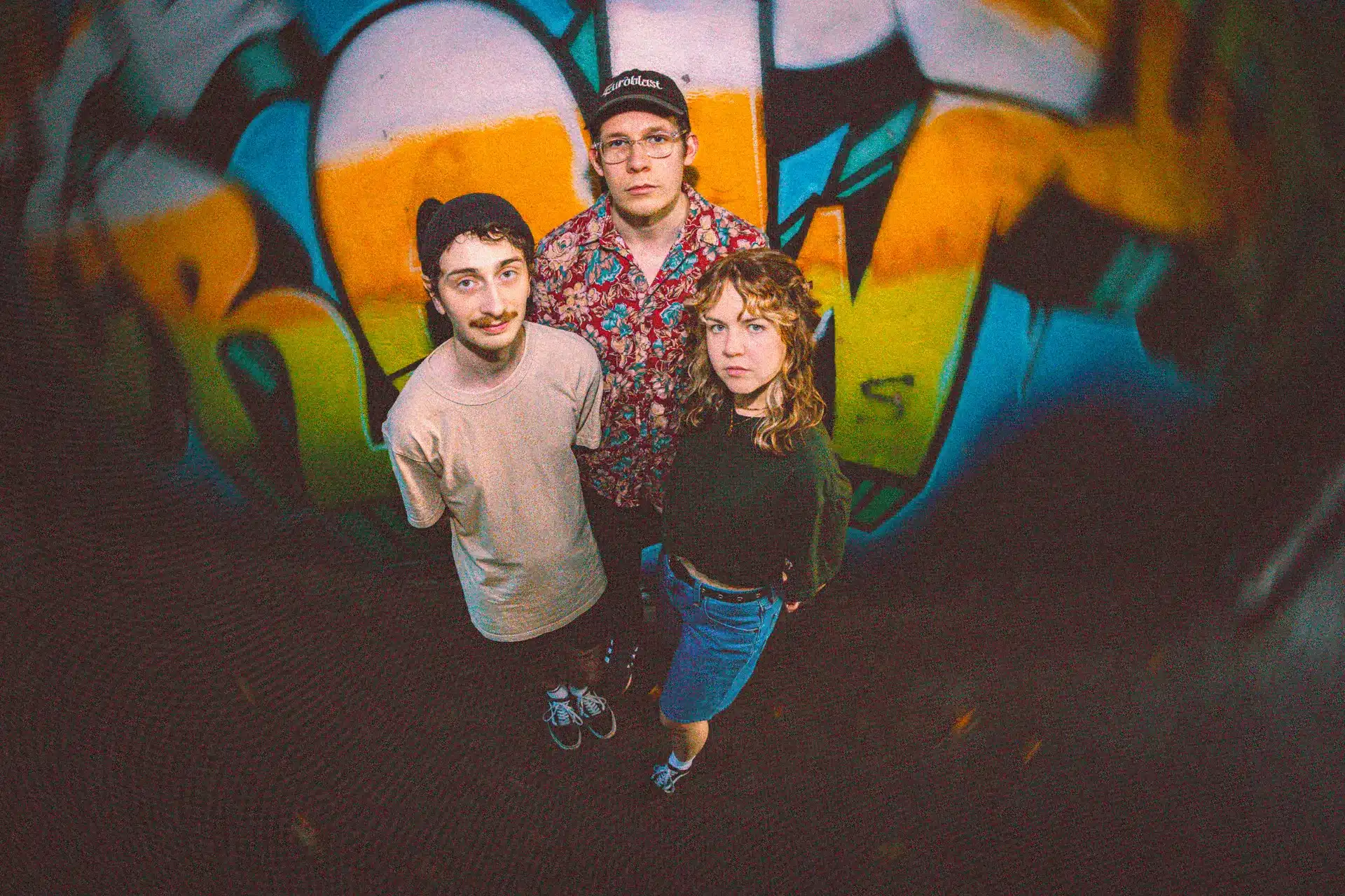 Palebloom & Lifespark "Fingers Crossed" – Ein Song-Feature, bei dem Nähe leise zerbricht