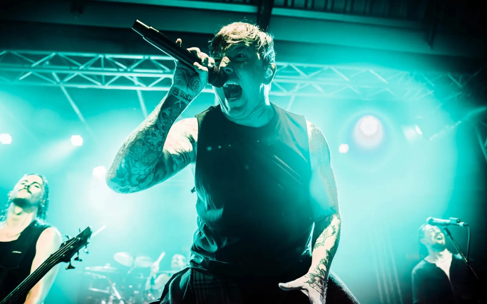 Bleed From Within bei der Show live auf der Bühne © Marc Blessing