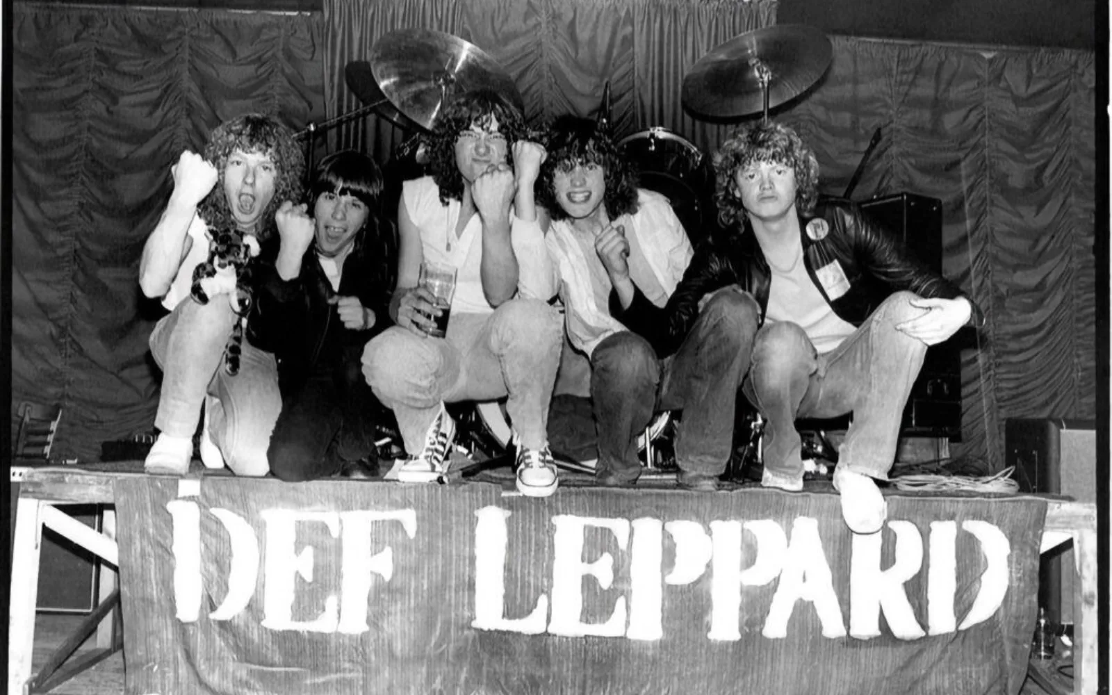 DEF LEPPARD: Neues Album könnte erst 2028 erscheinen – „Es wird fertig ...