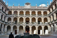 Fachada interior de la Universidad