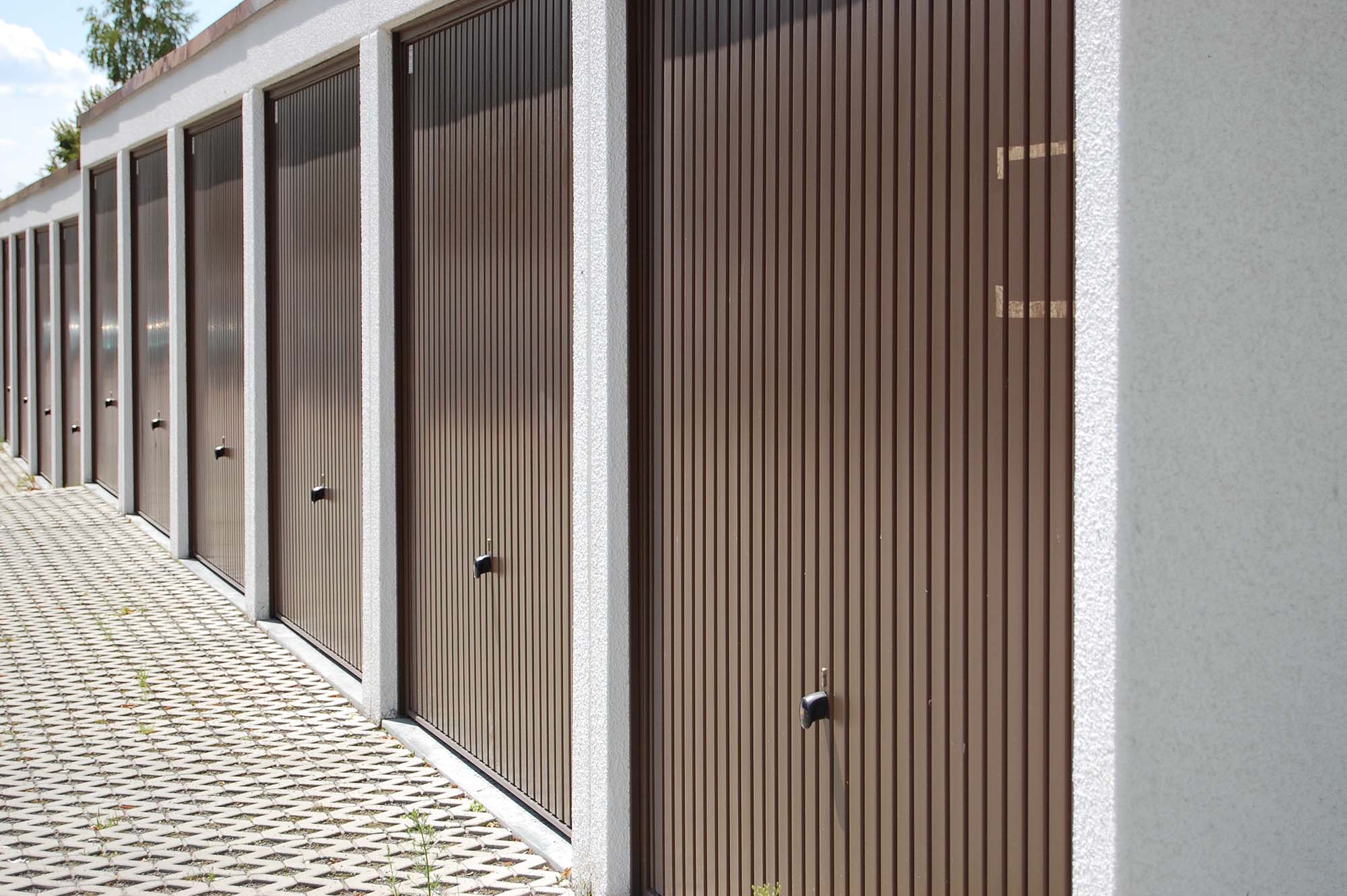 perfekt-reinigungsservice-gebaeudereinigung-garagenreinigung_einzelgaragen Z & V Reinigungsservice Gebäudereinigung Garagenreinigung