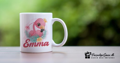 Personligt navnekrus med sød, lille flamingo