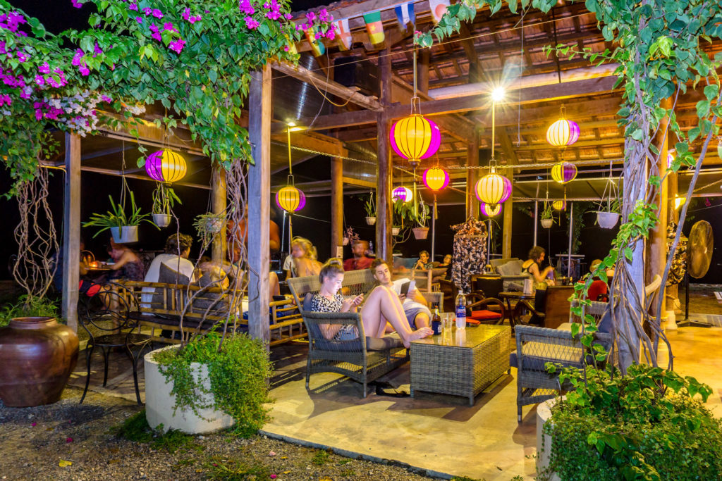 Phong Nha Farmstay Poolside beer & garden