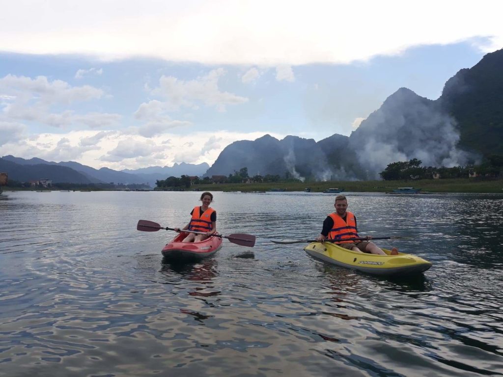 Kayak at Victory Road Villas