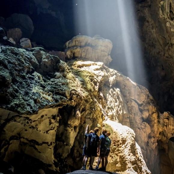 Paradise Cave, adventure trekking