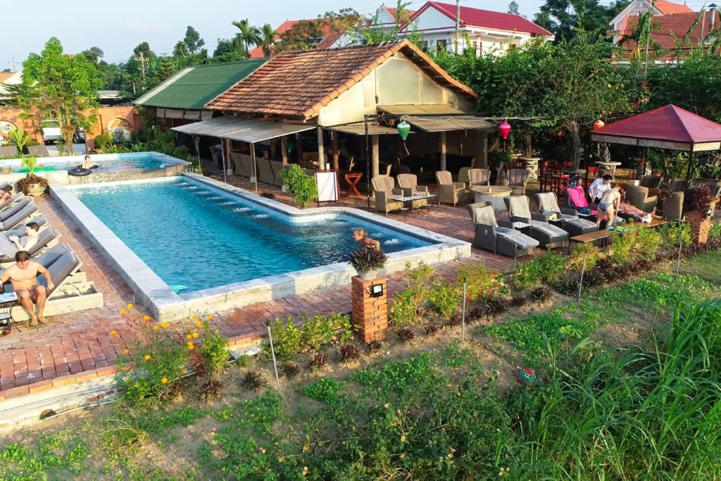 Phong Nha Farmstay swimming pool