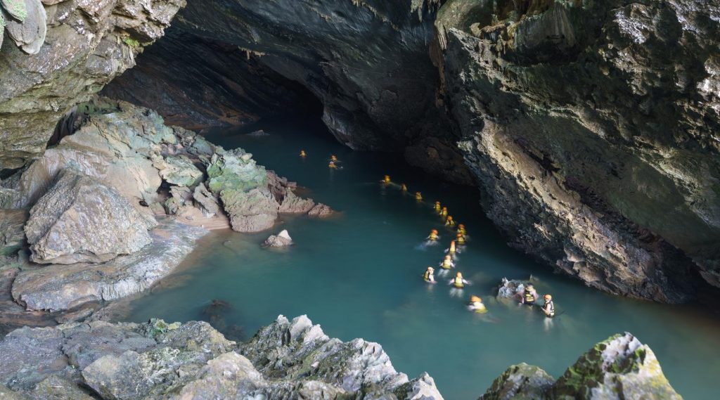 Phong Nha caves, Tra Ang cave, Vietnam caves