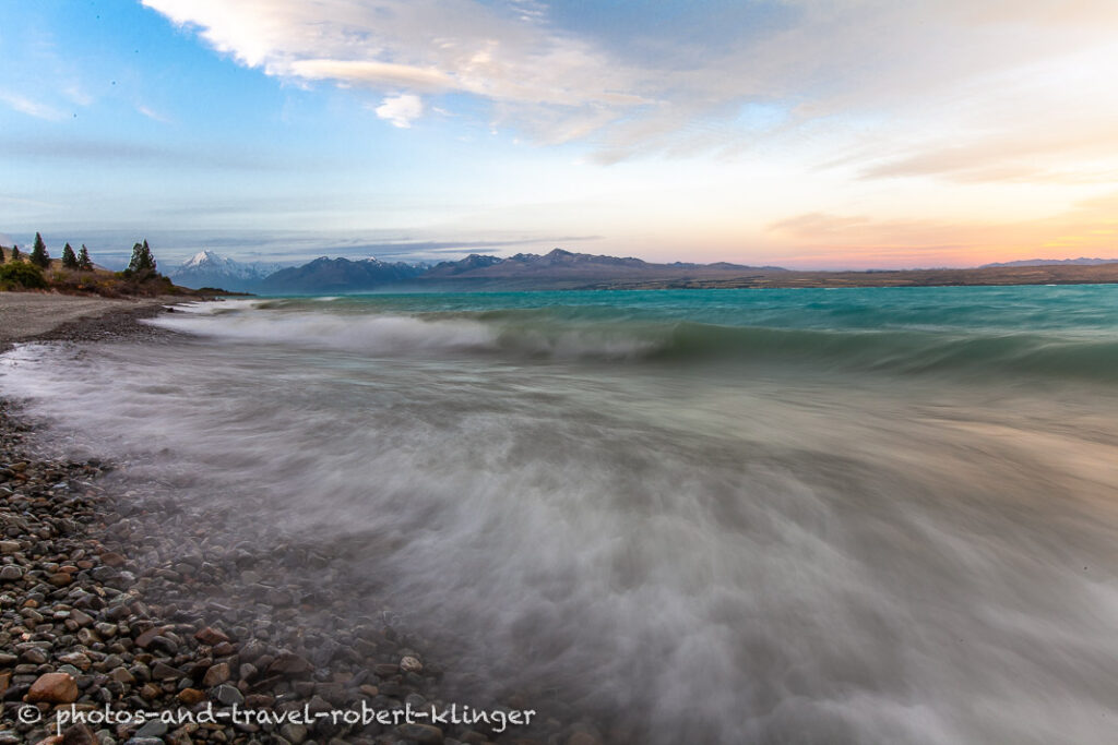 Lake Pukaki and Mt Cook on the South Island, New Zealand