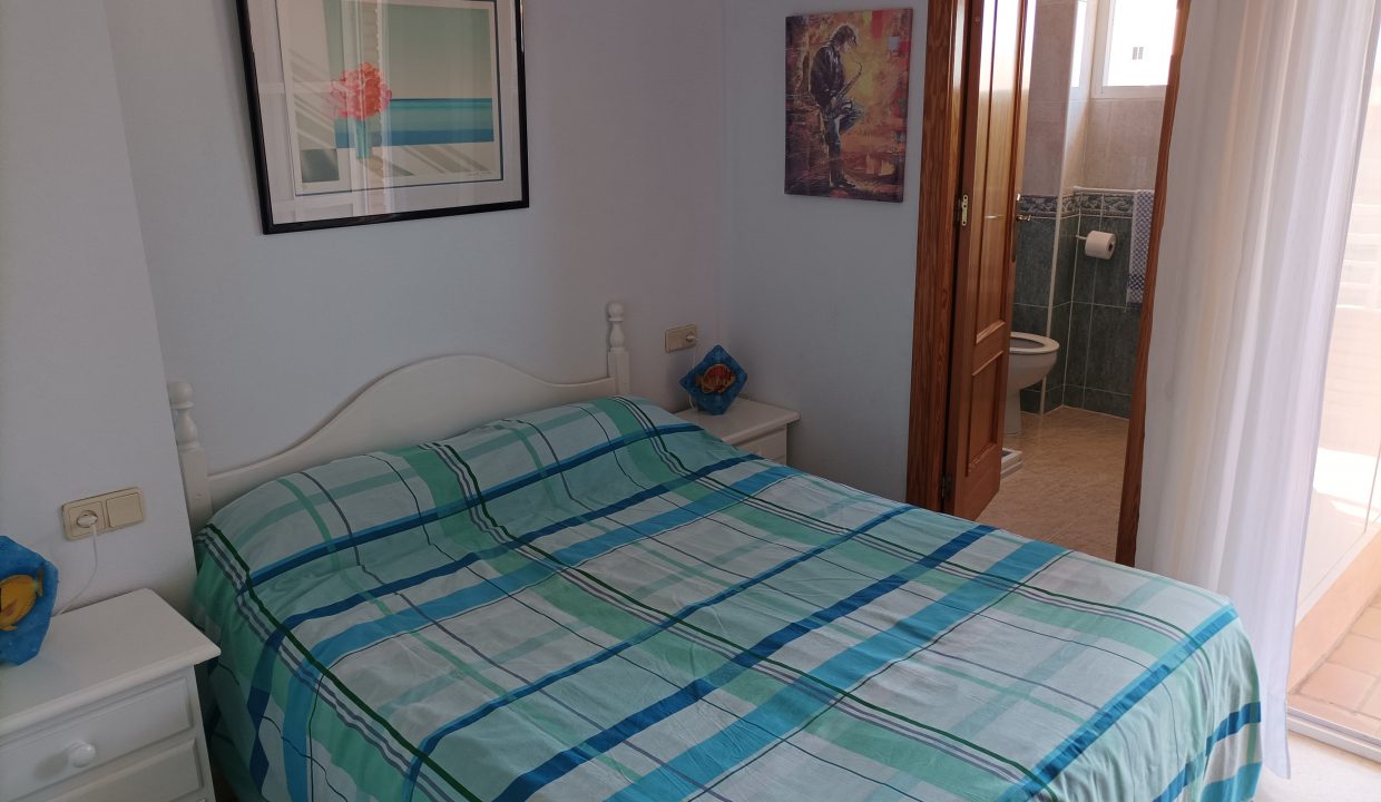 Bedroom With Shower And Toilet - PM Torrevieja