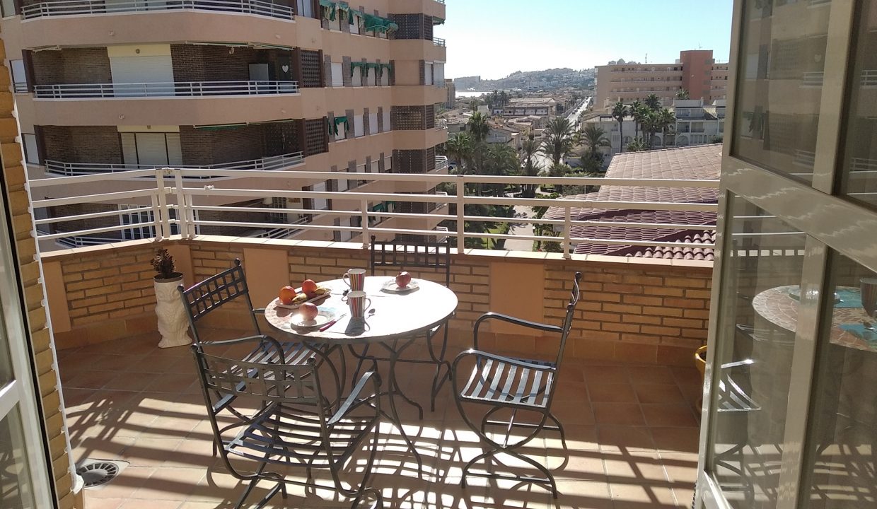 Dining Area With Stunning Park View - PM Torrevieja