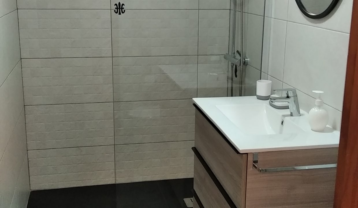Renovated Bathroom With Shower And Toilet - PM Torrevieja