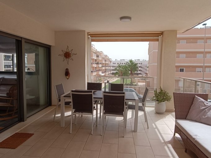 Spacious Apartment With Terrace And Heated Pool - PM Torrevieja