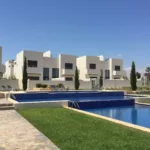 Magnificent semi-detached house for sale in Orihuela Costa. The house has three bedrooms