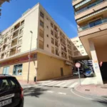 Nice apartment a few meters from the beaches of Guardamar del Segura. The house has three large bedrooms with fitted wardrobes