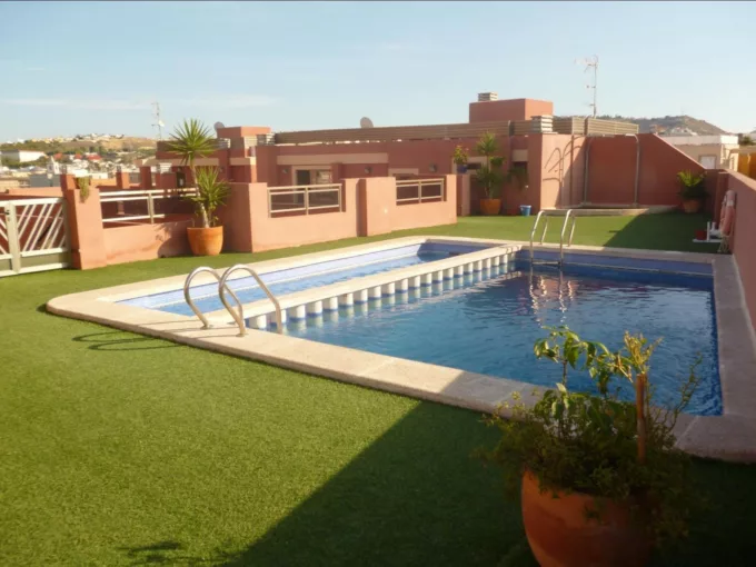 El Moncayo Properties offers this fantastic apartment for sale located in the Los Palacios area