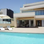 Residential composed of luxury villas located in Campoamor -Orihuela Costa.It has homes with 4 bedrooms
