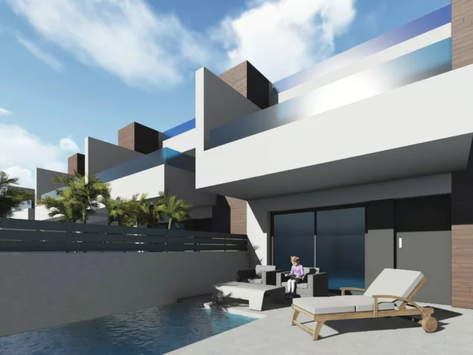 These fantastic new construction townhouses are located in the Alicante town of Benijofar