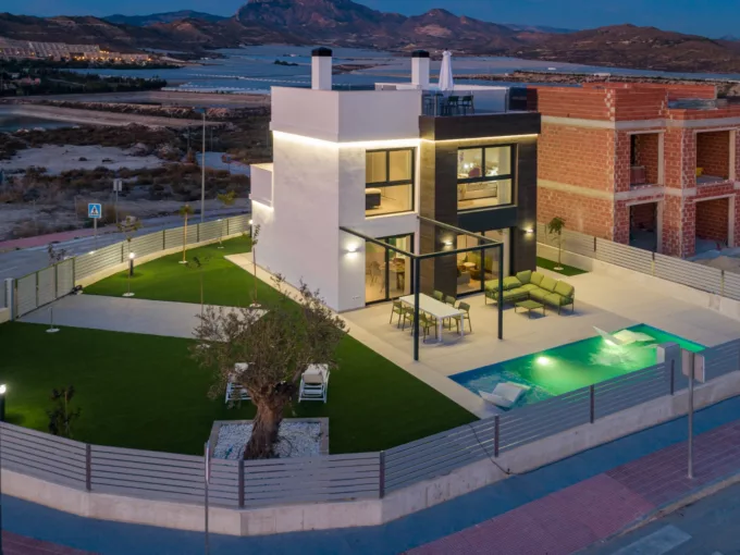 Fantastic new build villa located in Alicante