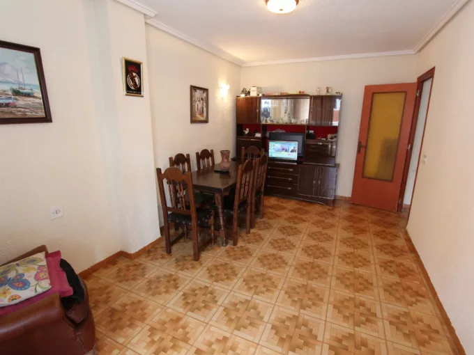 in addition to being only 80 meters from the beach of Guardamar del Segura