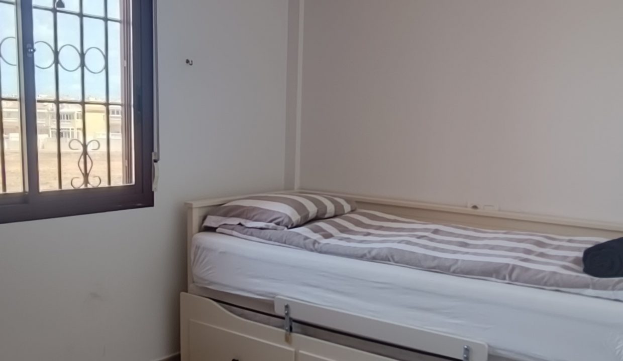 single bed with a convenient draw-out bed underneath - PM Torrevieja