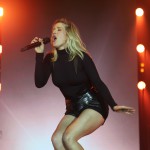 Ellie Goulding, Forum