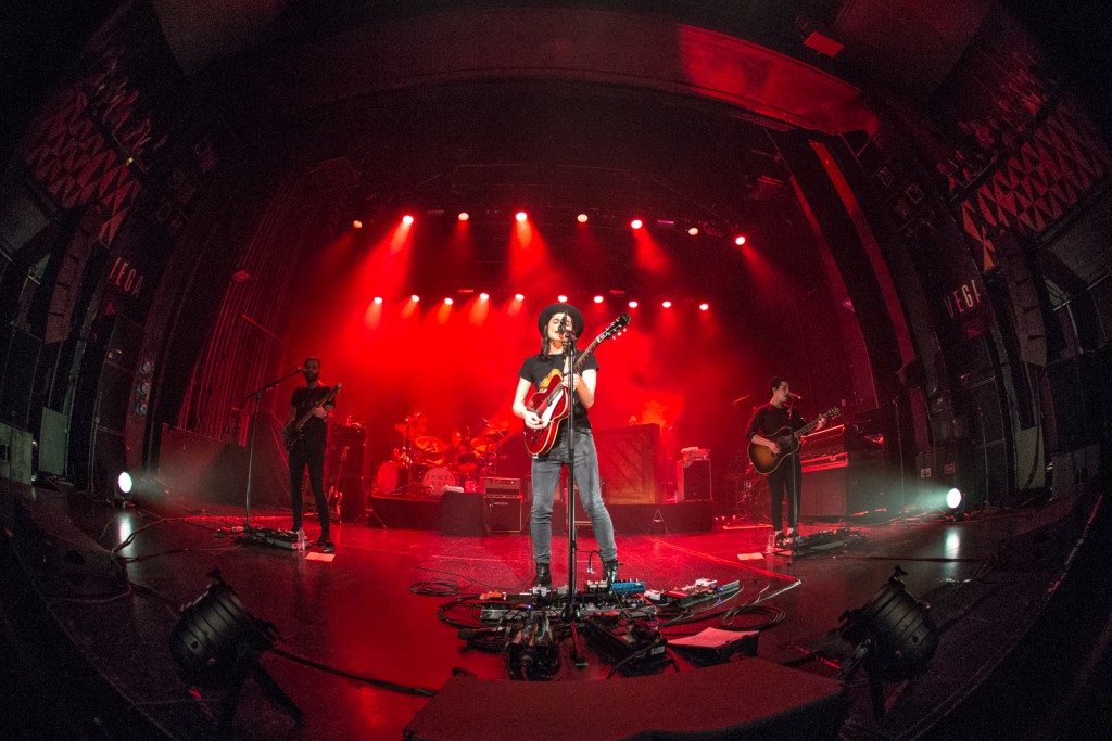 James Bay, Store Vega