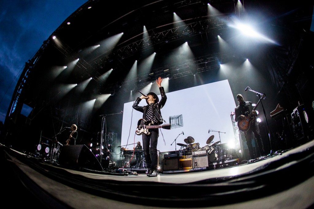 Beck, Northside, NS16, Blue Stage