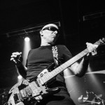 Joe Satriani, Amager Bio