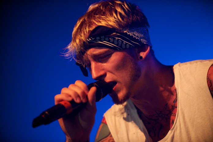 Machine Gun Kelly, Posten