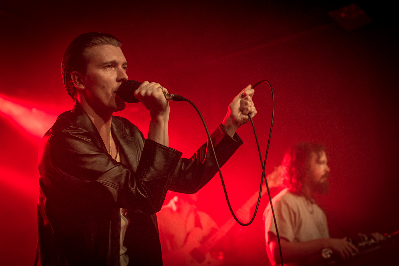 Alex Cameron, Lille Vega