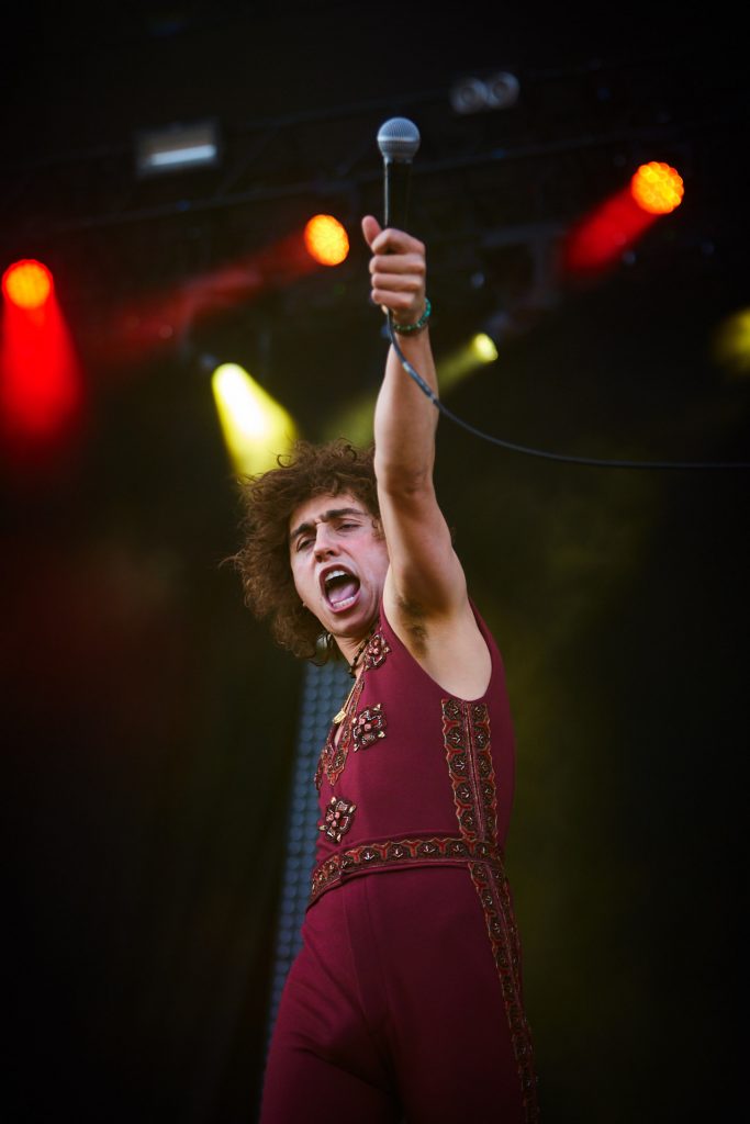 Greta Van Fleet, Tinderbox, TB19, TB19g, Rød Scene