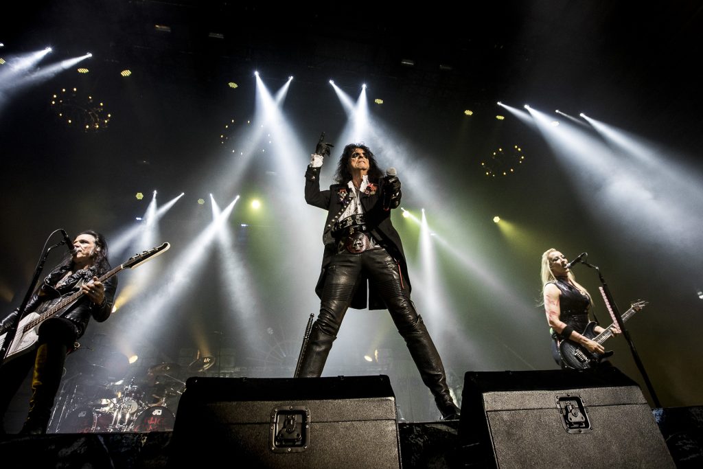 Alice Cooper, K.B. Hallen