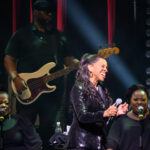 Gladys Knight, Farewell tour, Operaen