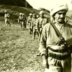Em rêberê gelê Kurdistanê Mele Mustafa Barzanî bi giramî bibîr tînin!