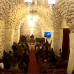 Li Dêra Mêrdînê ayîna Christmasê: Îlahiyên Kurdî hatin gotin