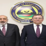 Diyarbakır Ticaret ve Sanayi Odası, resmi logosunda bir ilke imza atarak Türkçe’nin yanı sıra Kürtçe...