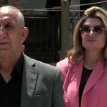 Parêzerên Hesekê li ber Koşka Dadê: Zimanê Kurdî nasnameya me ye