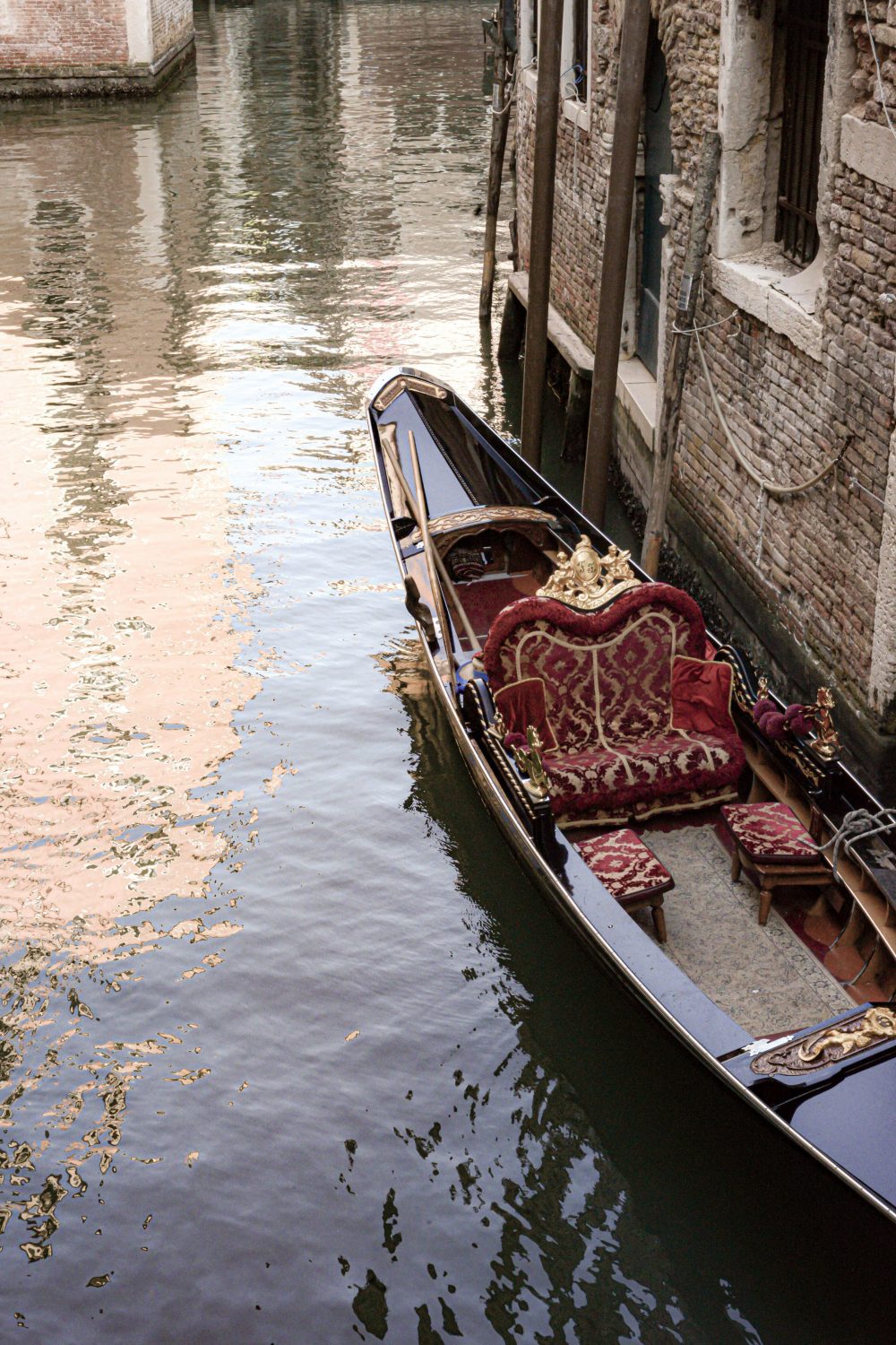 Lyxig Gondol i Venedig Poster