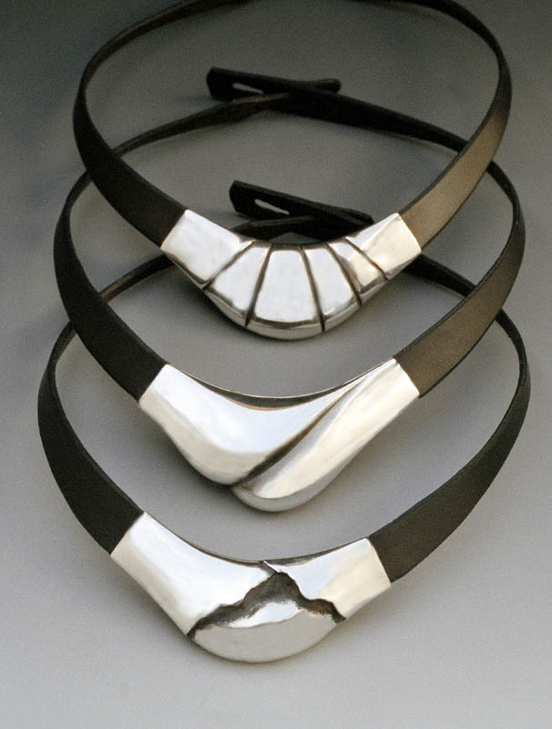 Colliers necklaces Poul Havgaard Jewelry