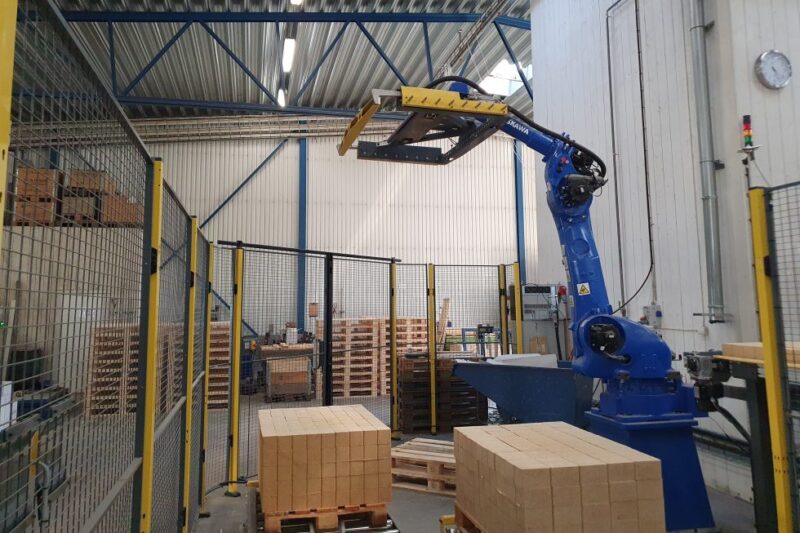 Block Feeding Machine working in factory