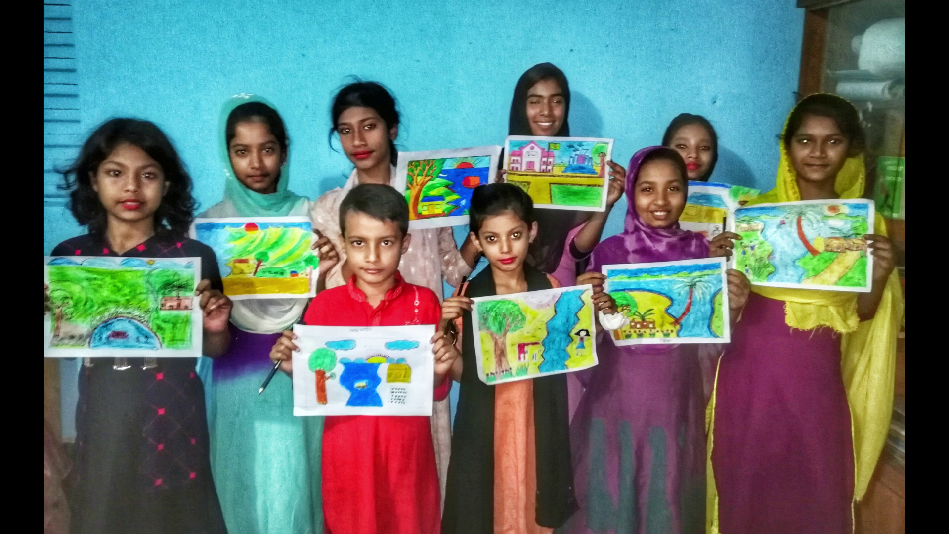 30 pupils win the drawing competition on painting the values of the  Commonwealth