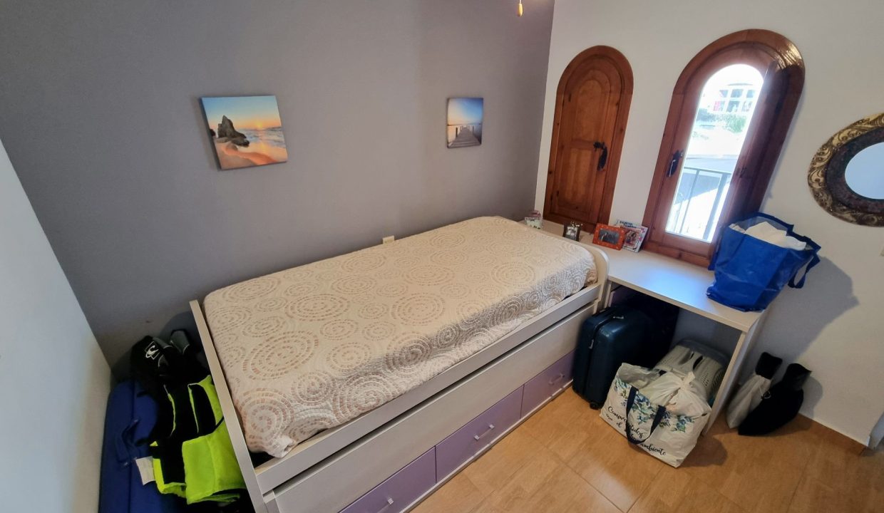 Bungalow 12